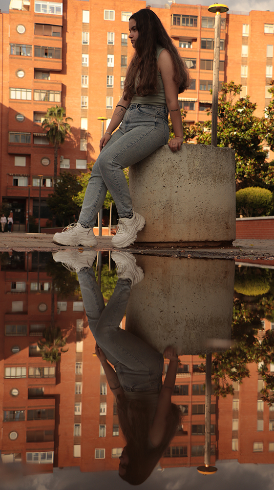 Elena 1
